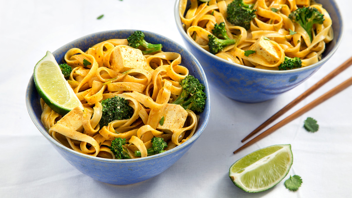Thai Curried Noodles with Broccoli and Tofu Recipe - Vegetarian Times