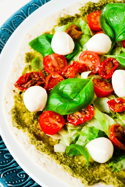 Lunchtime Caprese Pizza Wraps - Tinned Tomatoes