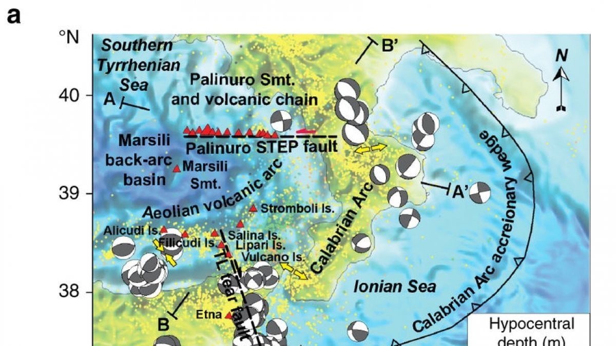 Scoperti nel Tirreno sette nuovi vulcani sommersi - Repubblica.it