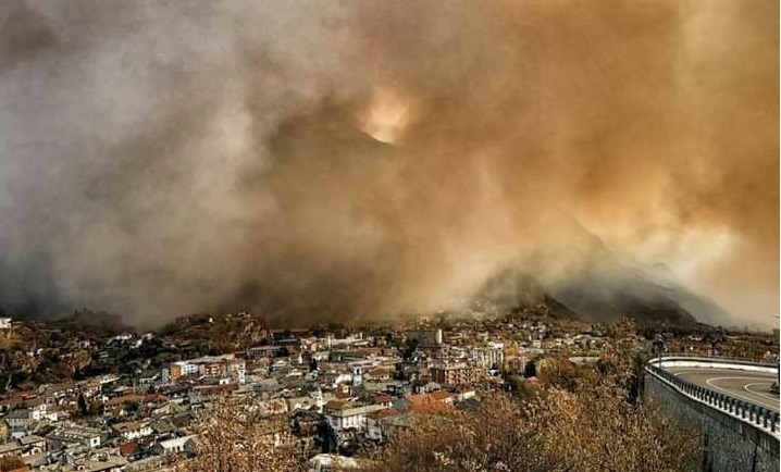 Il Piemonte brucia e soffoca nella “nuova normalità” del cambiamento climatico - Greenreport: economia ecologica e sviluppo sostenibile