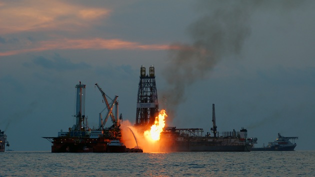 Deepwater Horizon: solventi e petrolio, qual è il male minore? - Focus.it