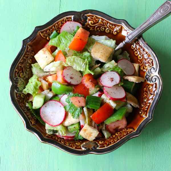 Salade fatouche - Recette Traditionnelle Libanaise | 196 flavors