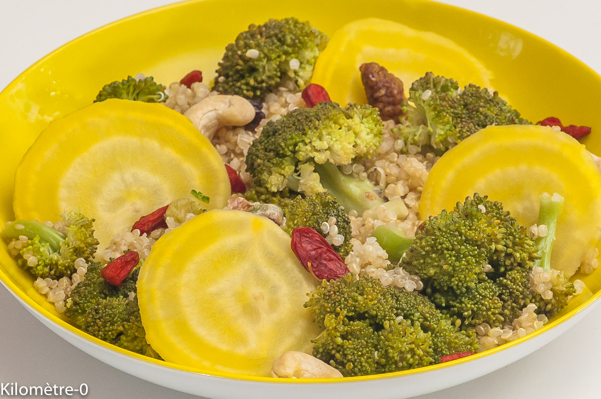 Salade de quinoa au brocolis et betterave | Kilometre-0.fr