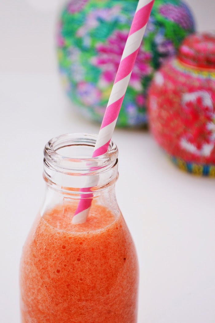 Pink Pineapple Smoothie - Tinned Tomatoes