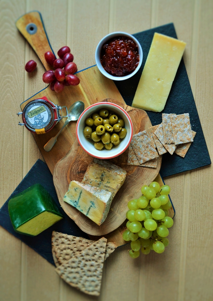 Build the Ultimate Cheeseboard for Christmas or New Year - Tinned Tomatoes