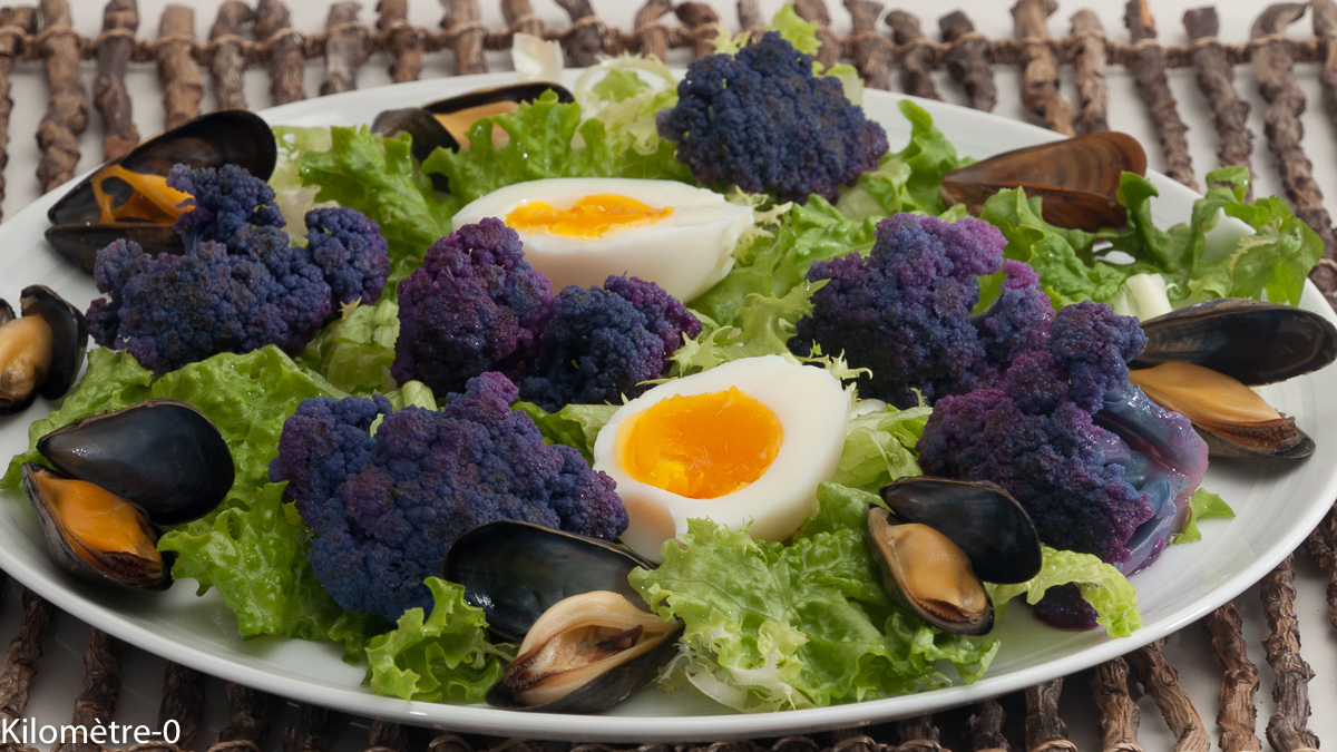 Salade de chou fleur violet aux oeufs et aux moules | Kilometre-0.fr