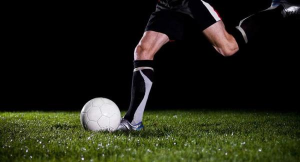 Campos de fútbol de césped artificial: ¿un riesgo para la salud?