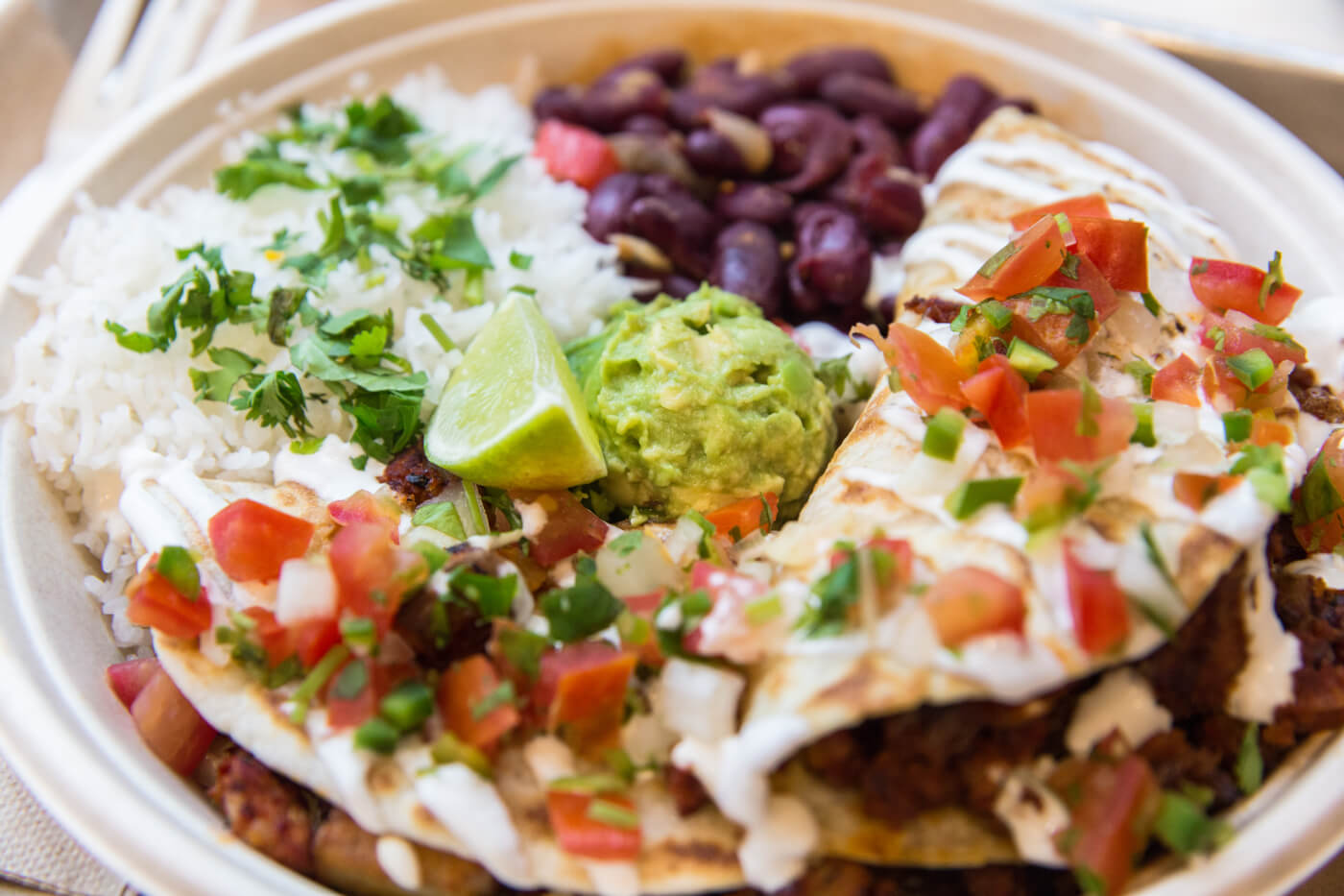 Vegan Diner With a Side of Tacos? Yes, Please! | Blog | PETA Latino