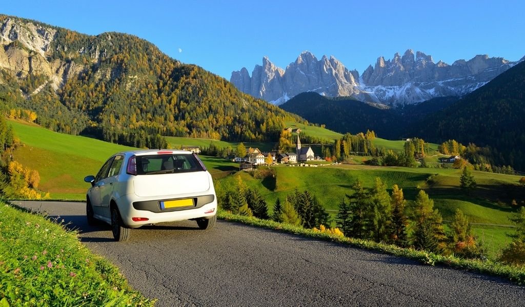 Renting a car in Italy - 12 top things to know - Untold Italy