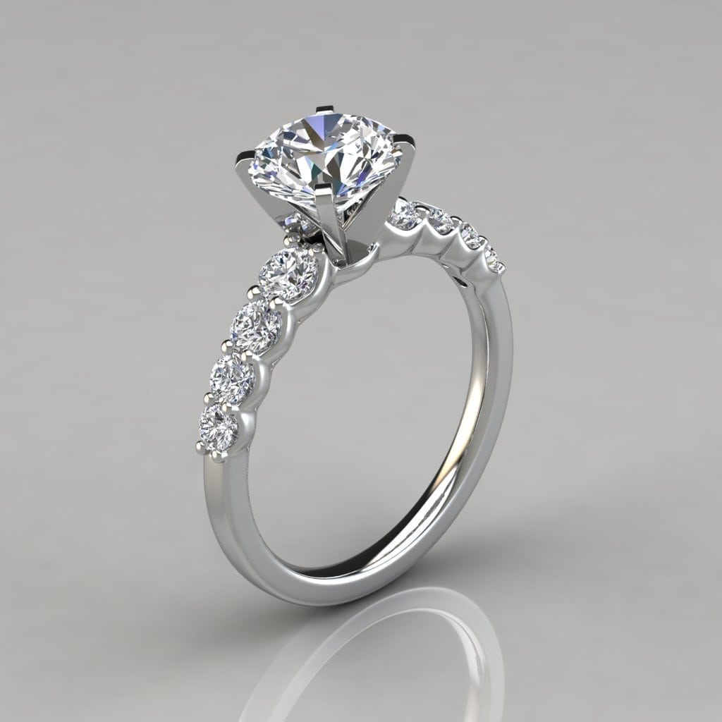 Graduated Side Stone Moissanite Engagement Ring | Forever Moissanite